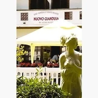 Nuovo Gianduia ホテル アックイテルメ